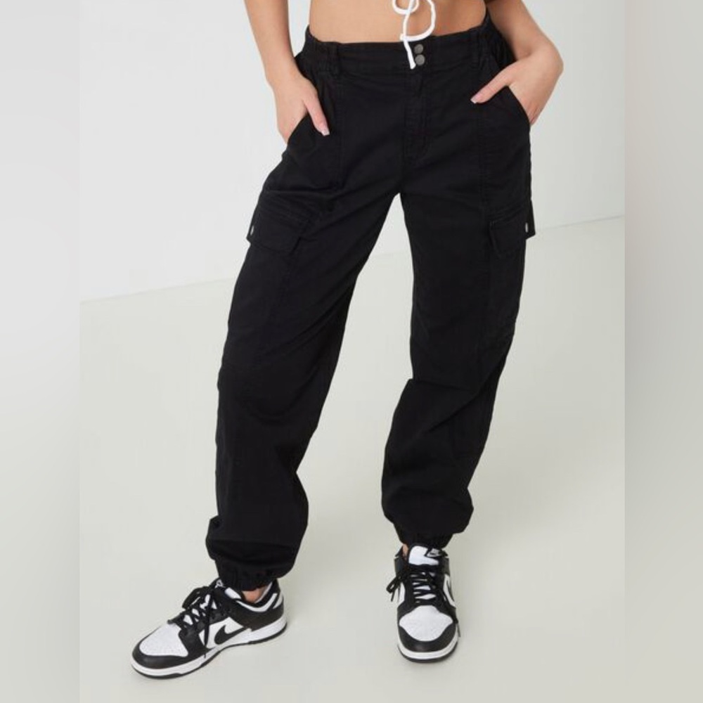 Cargo pants